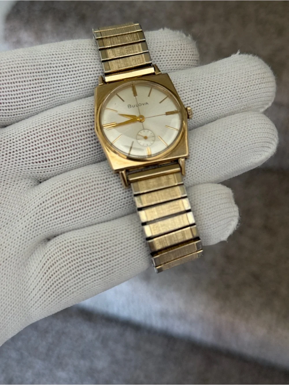 Bulova elegant wristwatch